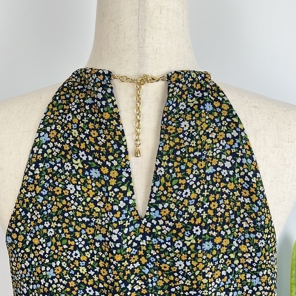 Michael Kors Sleeveless Top. Size XS - Picture 6 of 10